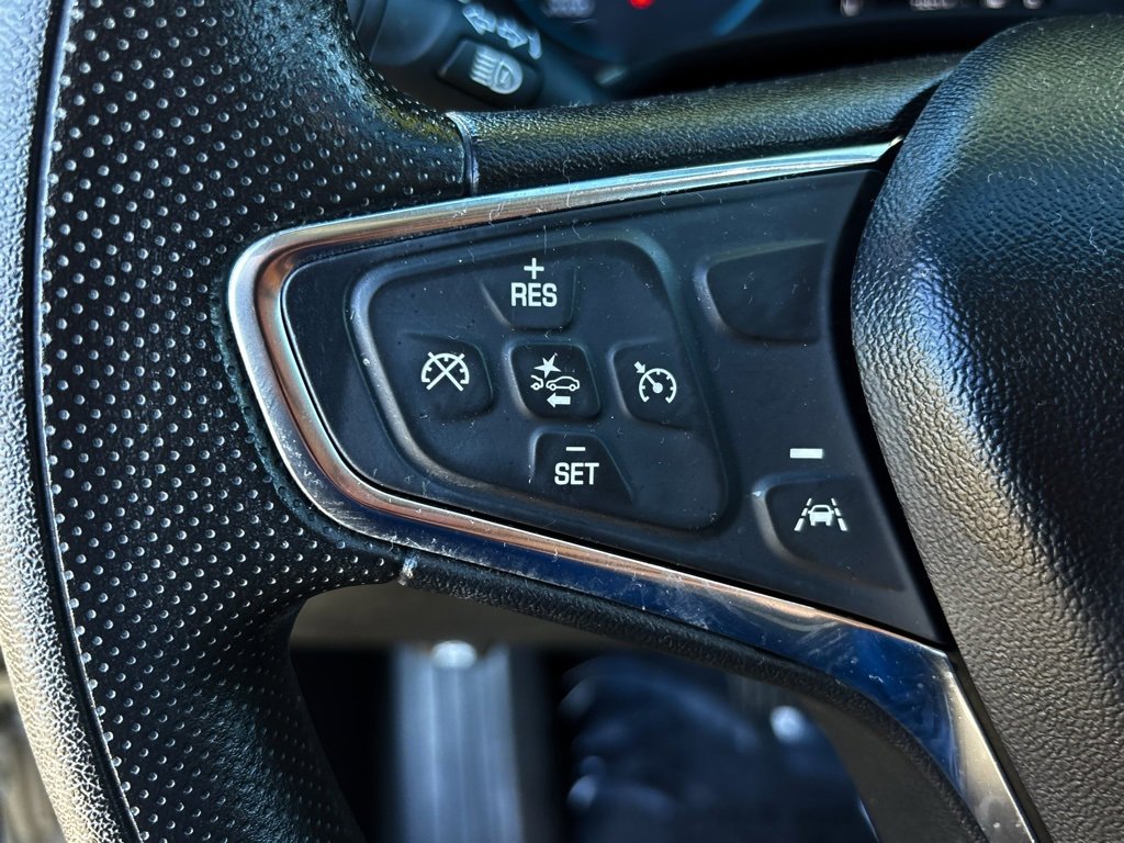 Used 2020 Chevrolet Equinox LS image 13