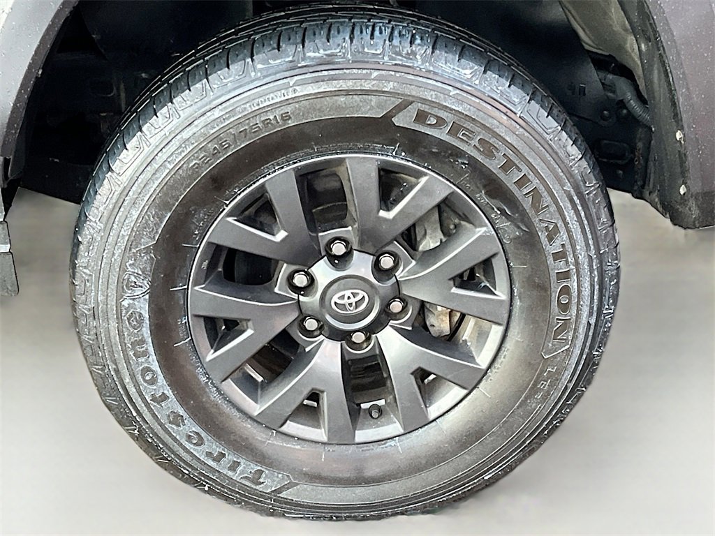 Used 2023 Toyota Tacoma SR5 image 28
