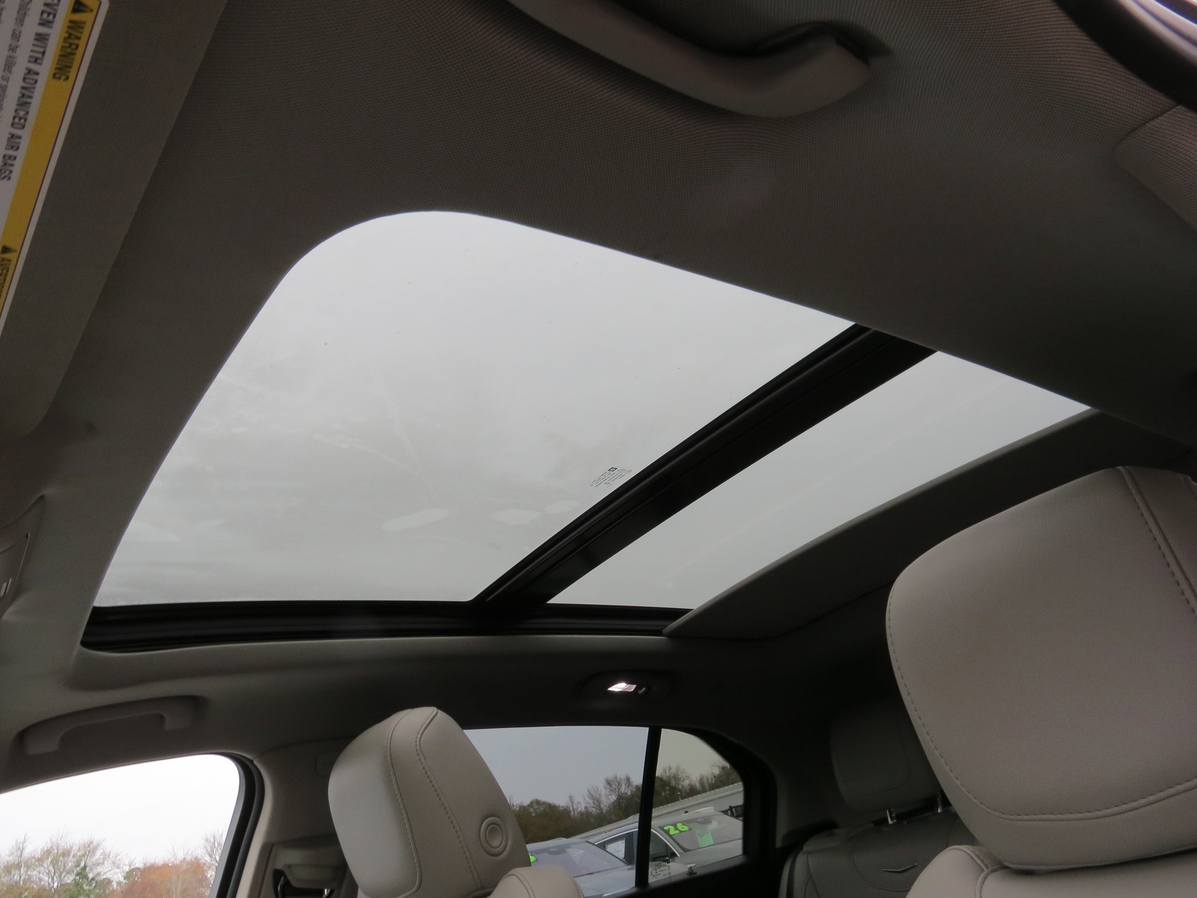 Certified 2023 Cadillac XT4 Luxury w/ Cold Weather Package image 22