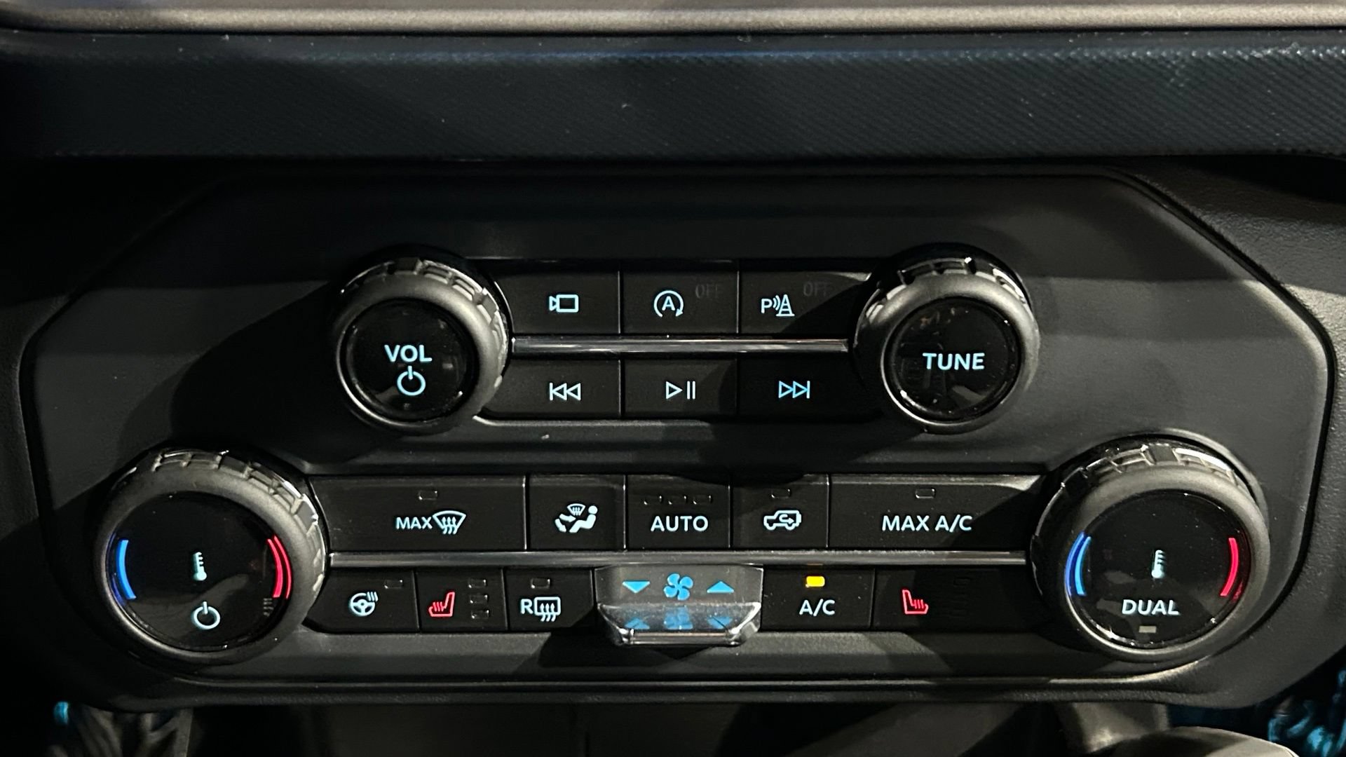 Used 2022 Ford Bronco Outer Banks AWD/4WD image 87