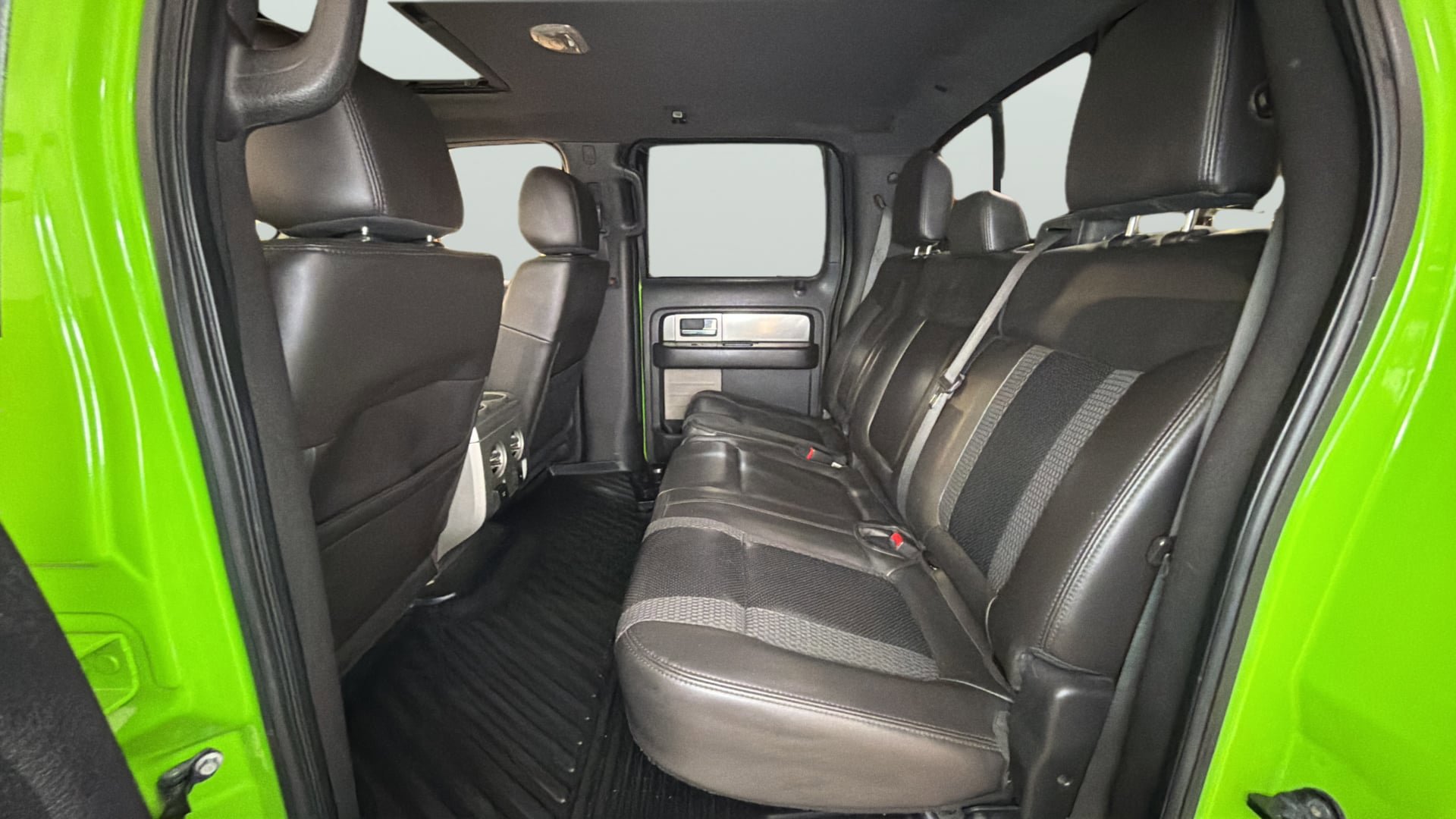 Used 2013 Ford F150 Raptor w/ Luxury Equipment Group AWD/4WD image 33