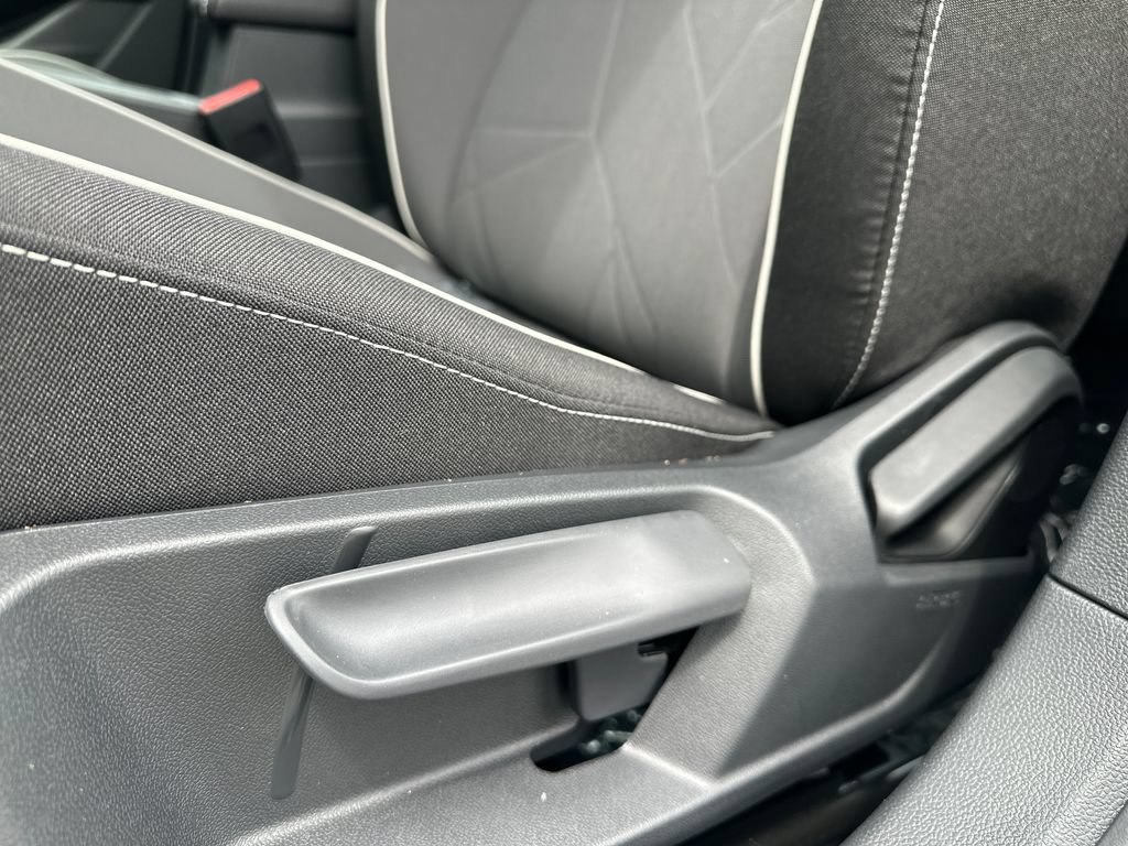New 2026 Volkswagen Jetta Sport FWD image 4