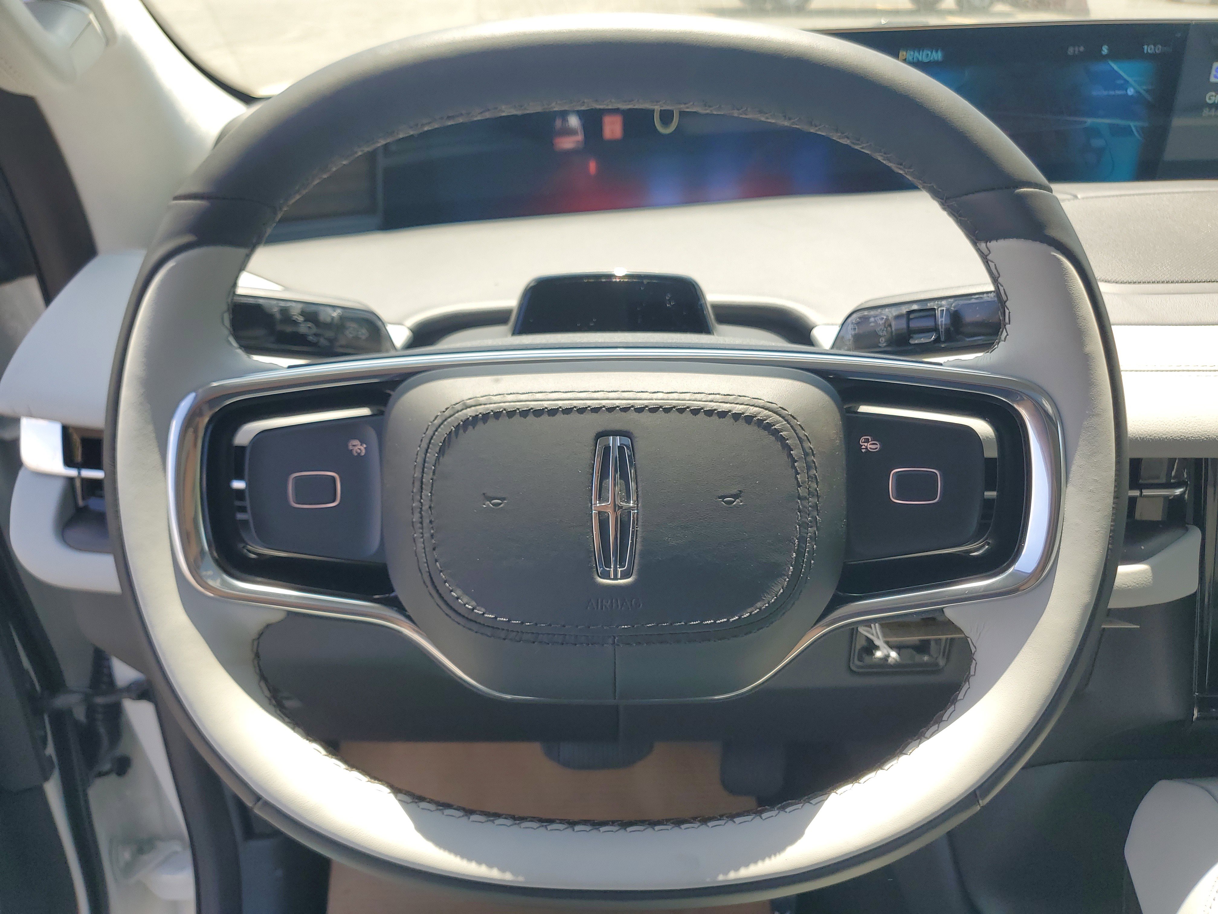New 2026 Lincoln Navigator Black Label AWD/4WD image 16