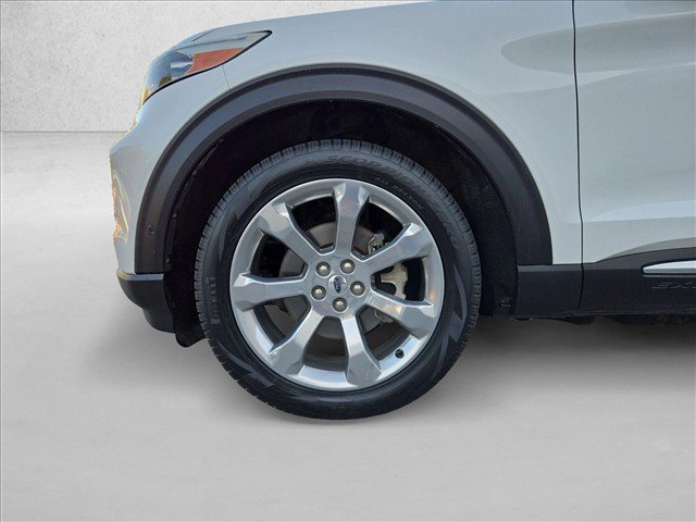 Used 2020 Ford Explorer Platinum w/ Premium Technology Package AWD/4WD image 24