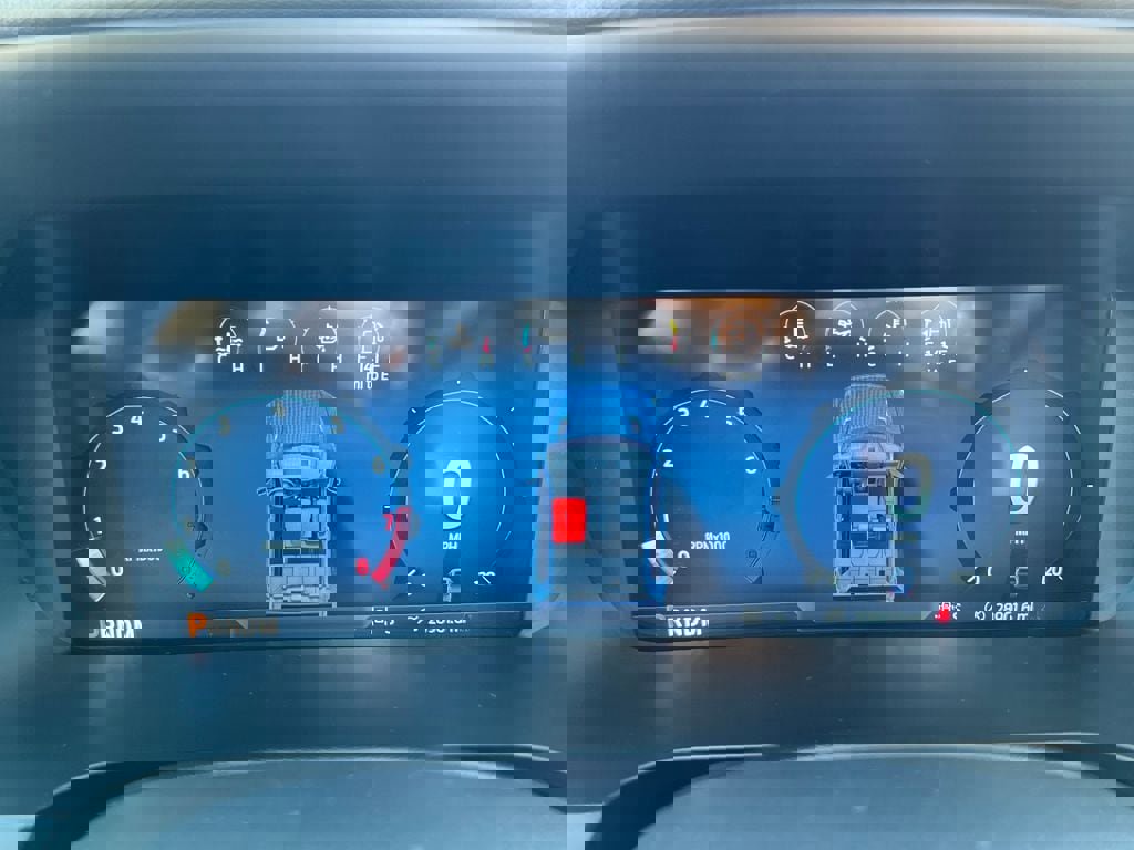 Used 2025 Ford F150 XLT w/ Equipment Group 301A Standard image 14