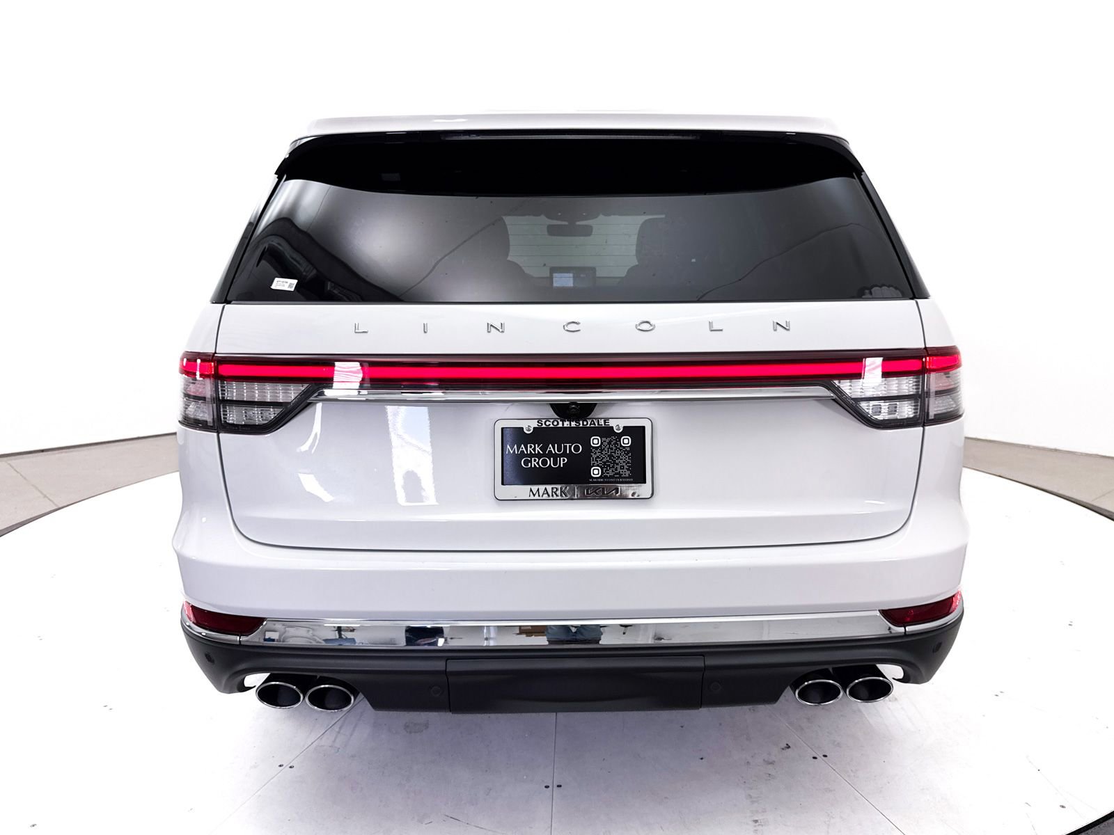 Used 2020 Lincoln Aviator Reserve w/ Elements Package Plus AWD/4WD image 19
