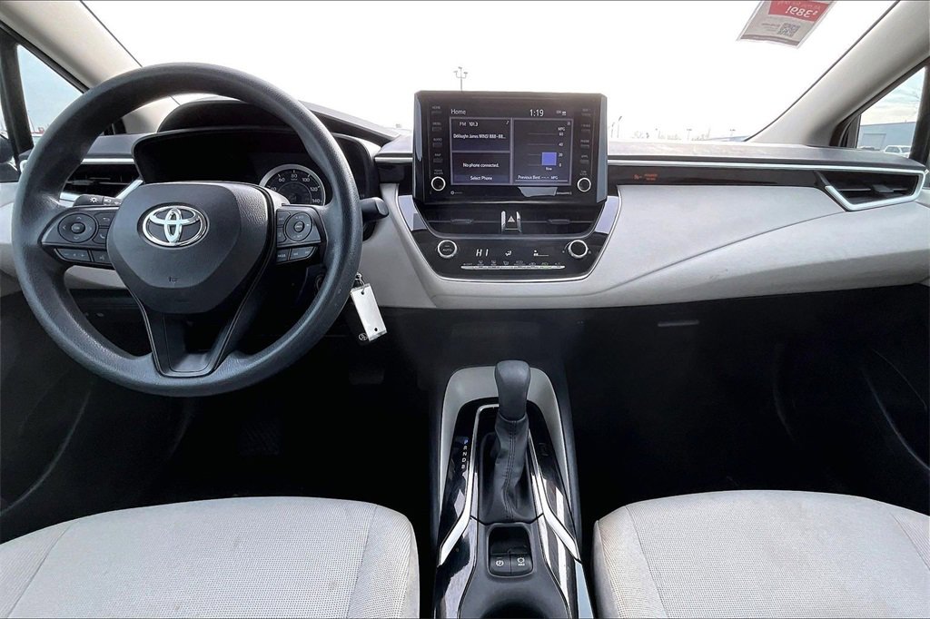 Used 2022 Toyota Corolla LE image 13