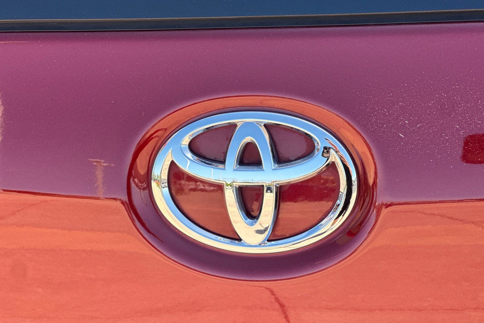 Used 2014 Toyota Sienna SE FWD image 32