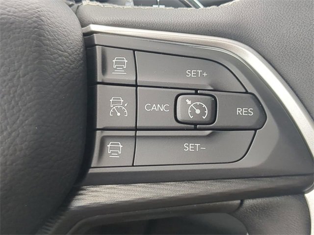 New 2025 Jeep Grand Cherokee Altitude image 25