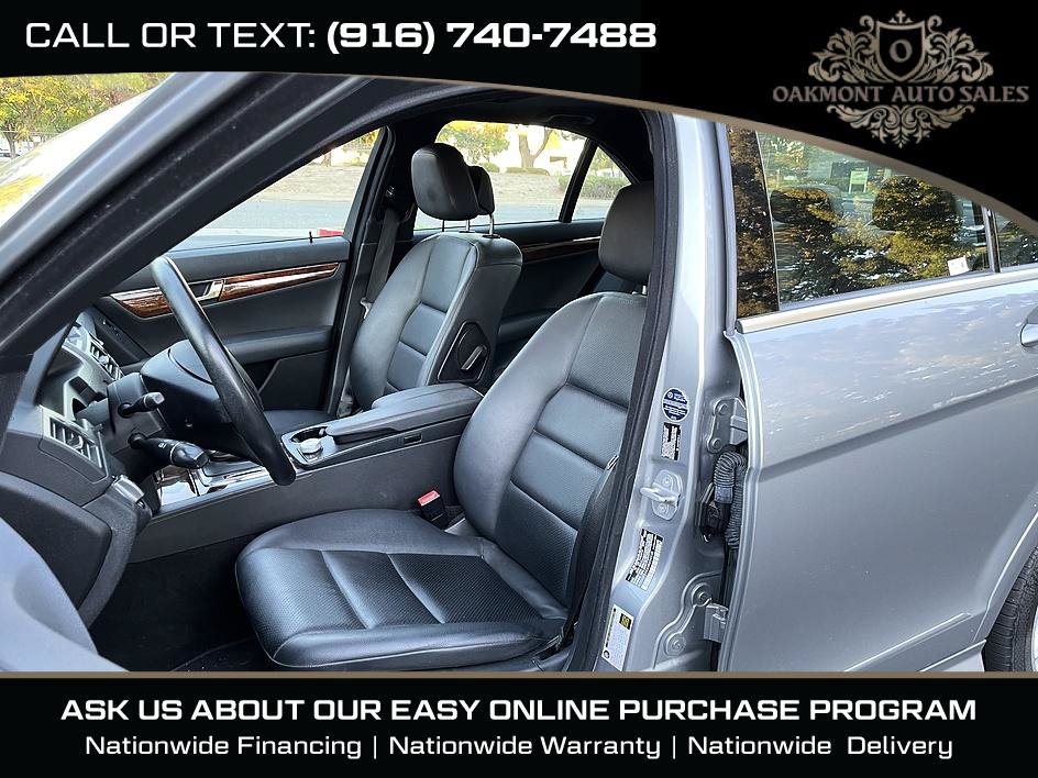 Used 2009 Mercedes-Benz C 300 Sedan image 16