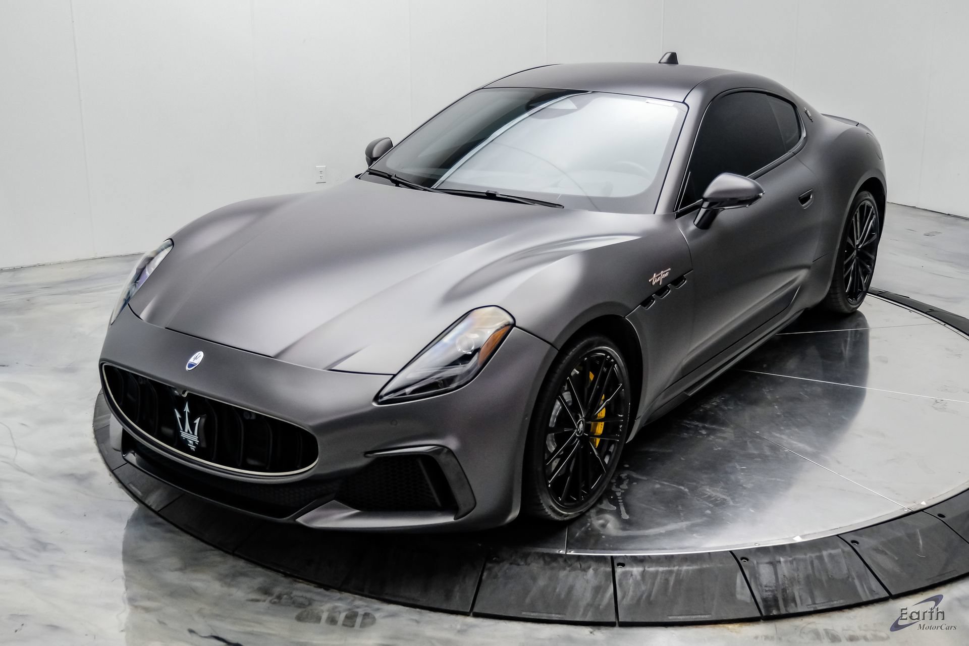 Used 2024 Maserati GranTurismo Trofeo AWD/4WD image 7