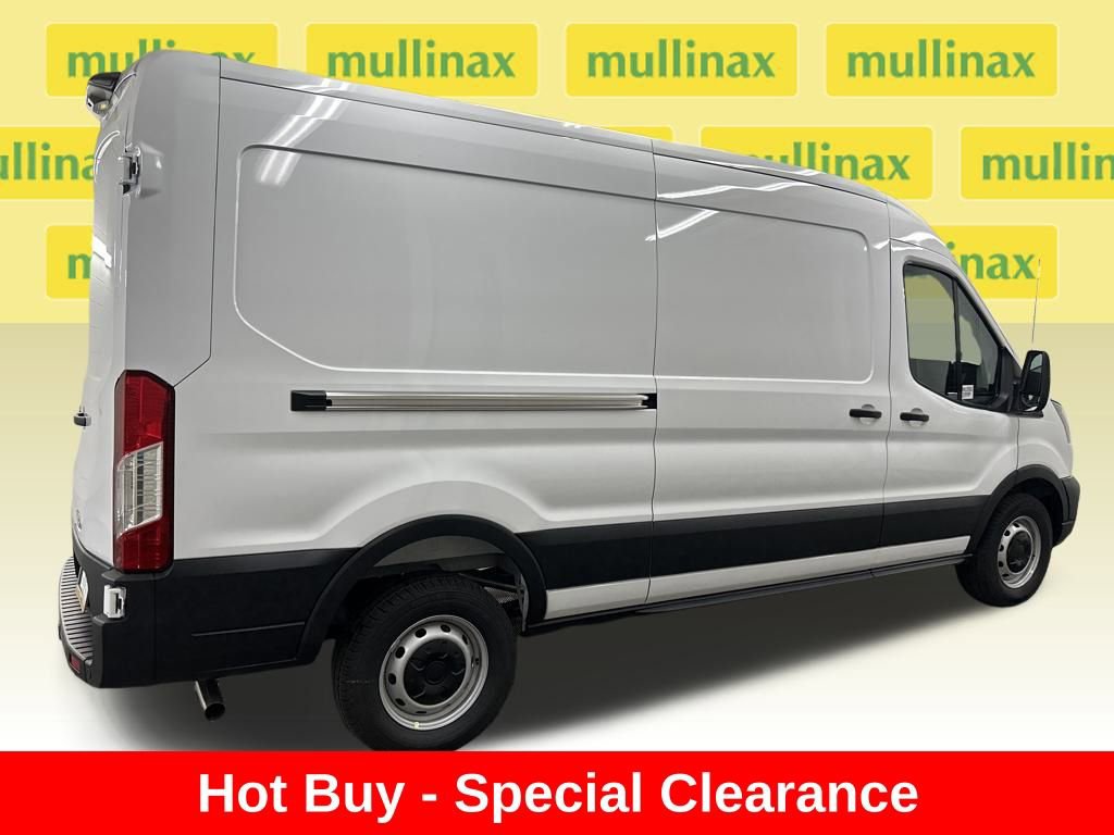 New 2026 Ford Transit 250 148 Medium Roof w/ Load Area Protection Package image 2