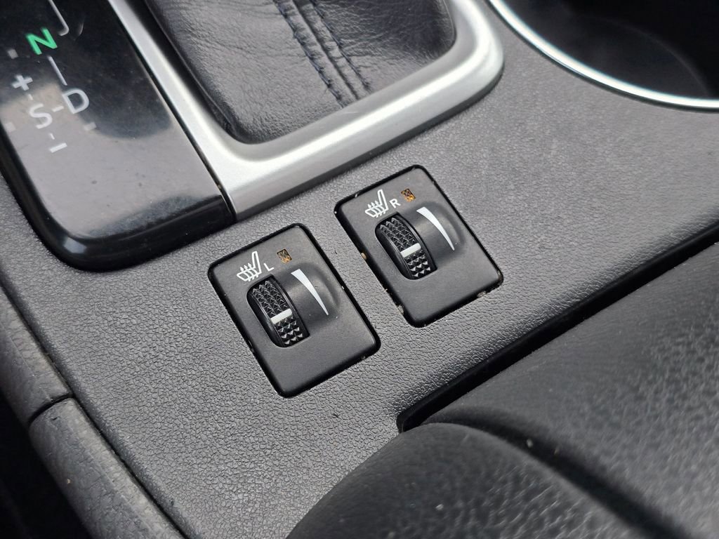 Used 2018 Toyota Highlander SE image 35