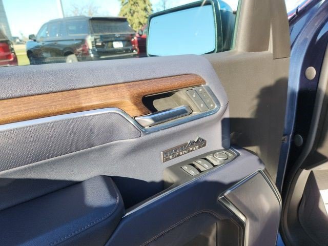 Certified 2022 Chevrolet Silverado 1500 High Country w/ High Country Premium Package image 17