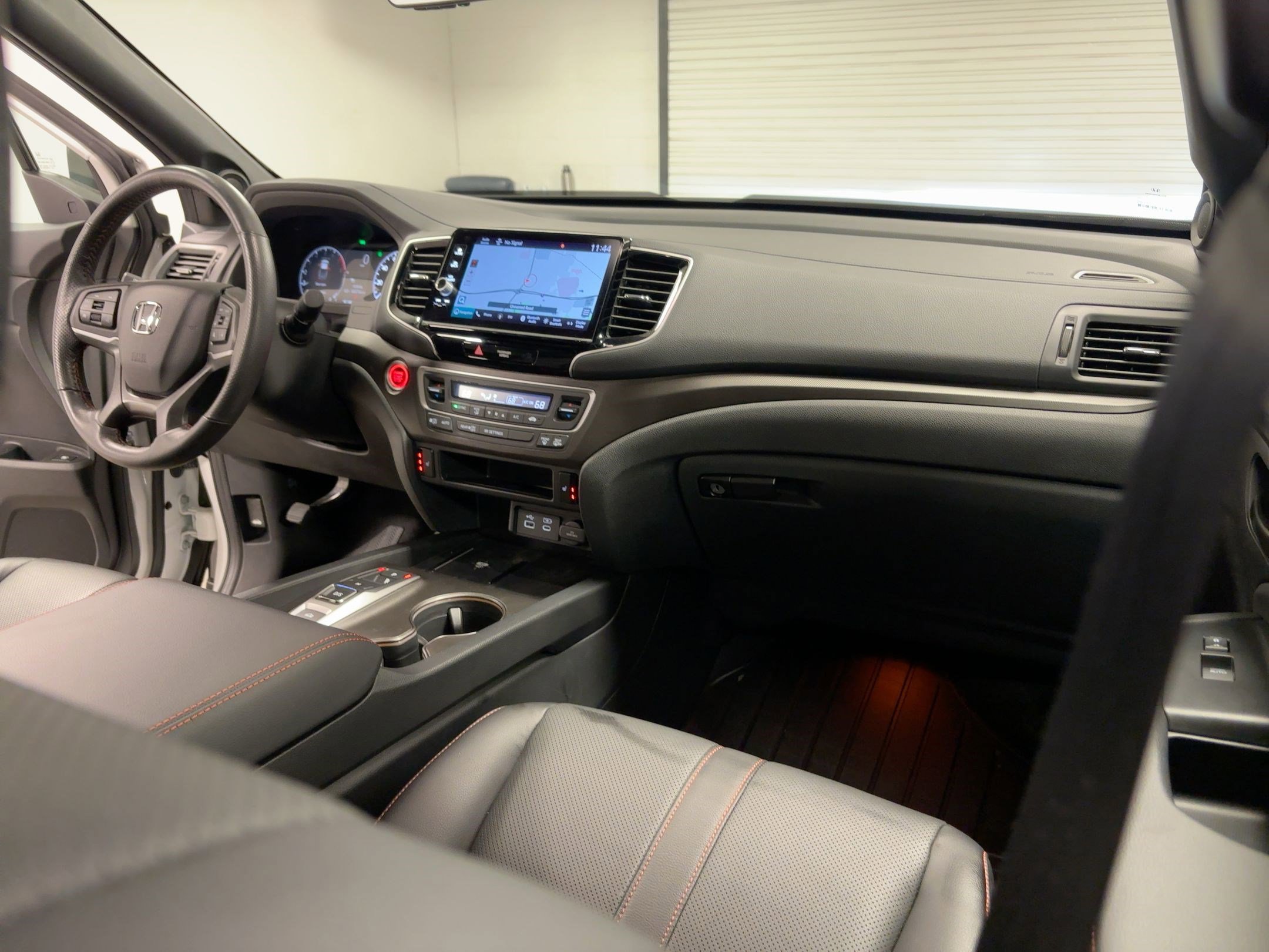 Used 2025 Honda Ridgeline TrailSport image 29