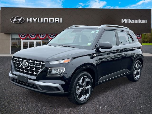 Used 2023 Hyundai Kona SEL w/ Cargo Package image 2