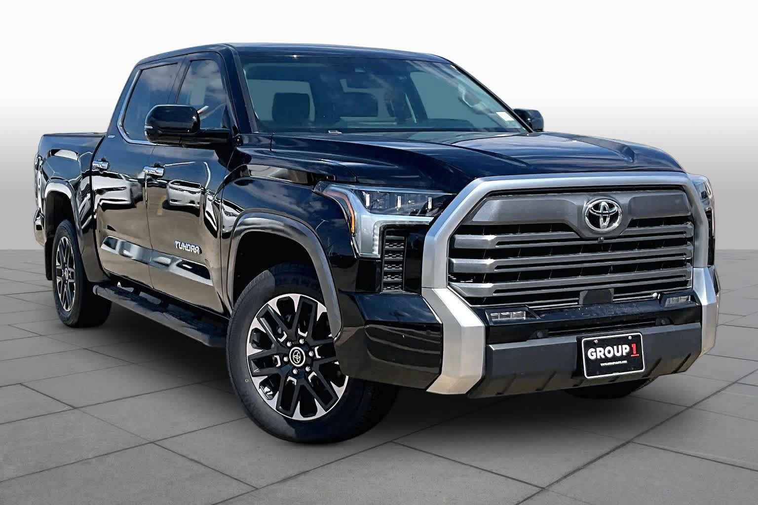Used 2024 Toyota Tundra Limited AWD/4WD image 3