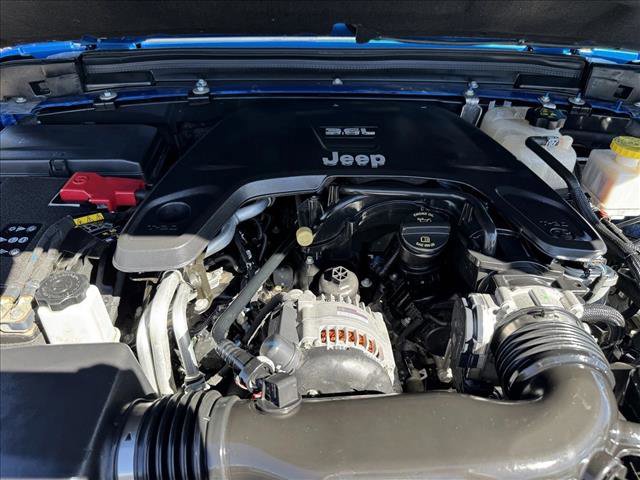 Used 2020 Jeep Gladiator Rubicon w/ LED Lighting Group image 21