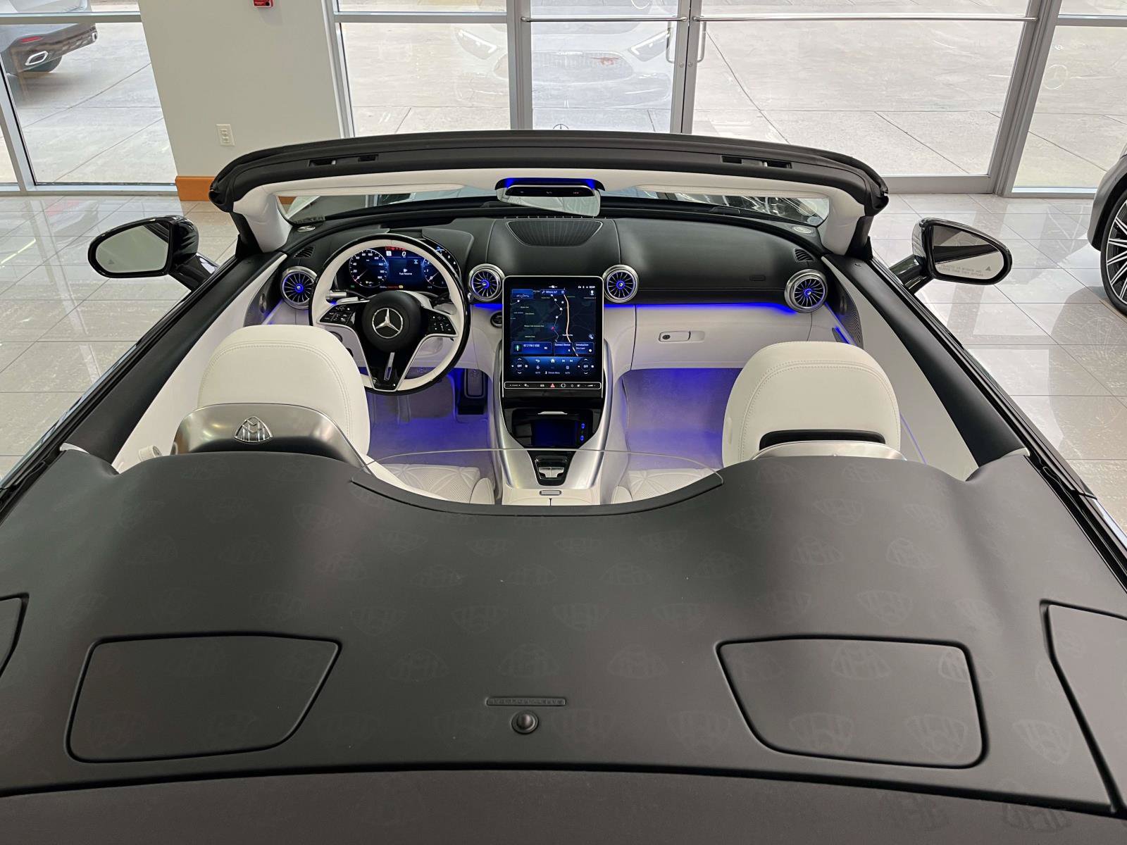 Certified 2026 Mercedes-Benz Maybach SL 680 image 18