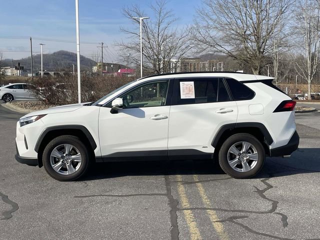 Used 2023 Toyota RAV4 XLE w/ Convenience Package image 2