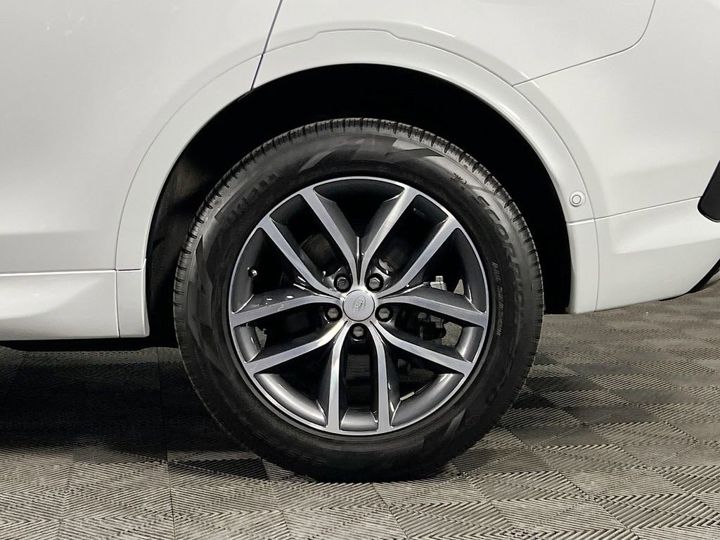 Used 2024 Land Rover Discovery Sport S image 32