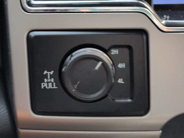 Used 2022 Ford F350 Lariat w/ Lariat Ultimate Package AWD/4WD image 22