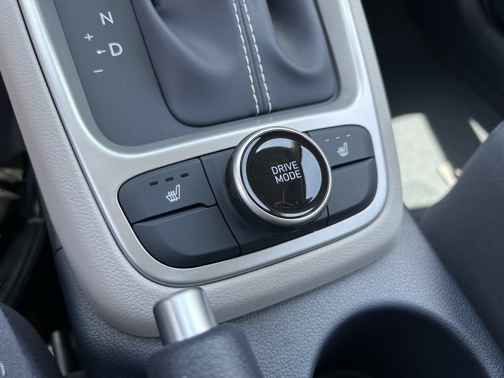 New 2026 Hyundai Venue SEL FWD image 26