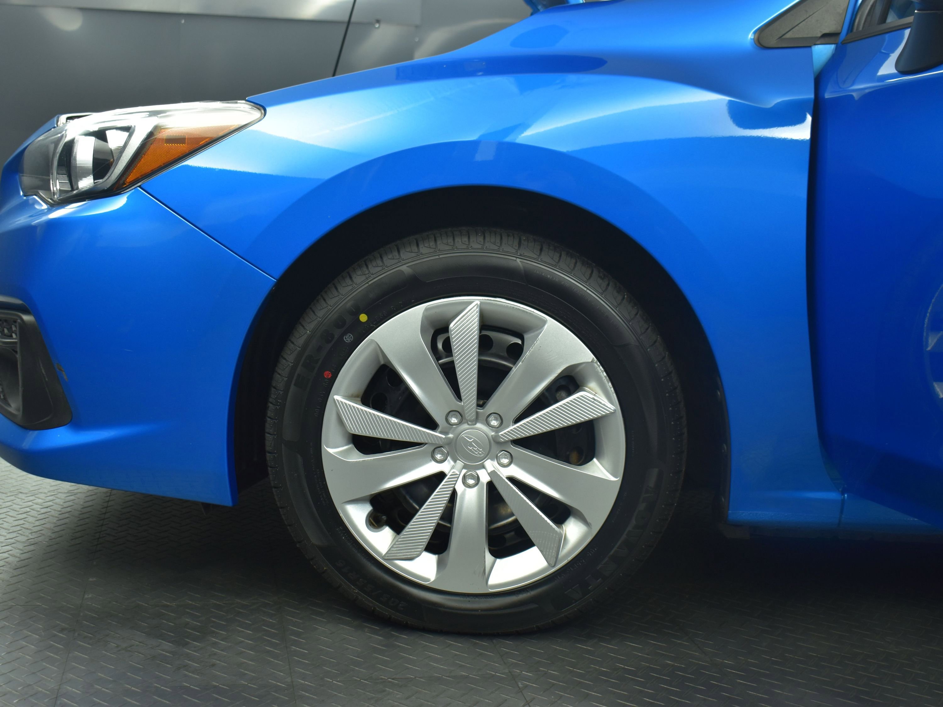 Used 2023 Subaru Impreza 2.0i image 9