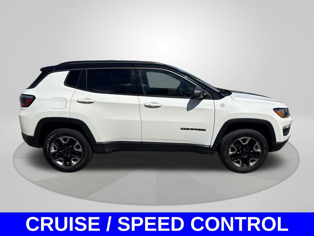 Used 2017 Jeep Compass Trailhawk w/ Navigation Group AWD/4WD image 13