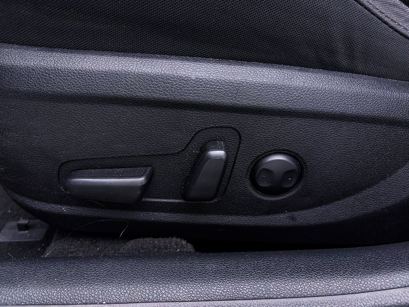 Used 2018 Kia Optima LX image 17