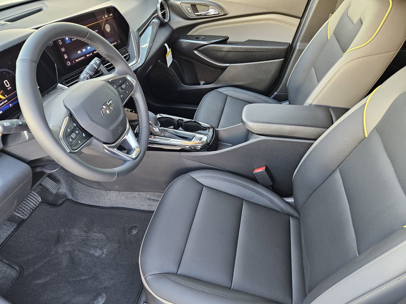 New 2026 Chevrolet Trax ACTIV w/ Sunroof Package image 16