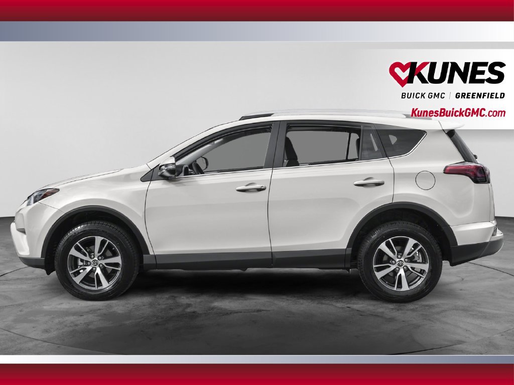 Used 2018 Toyota RAV4 XLE w/ Plus Extra Value Package AWD/4WD image 5