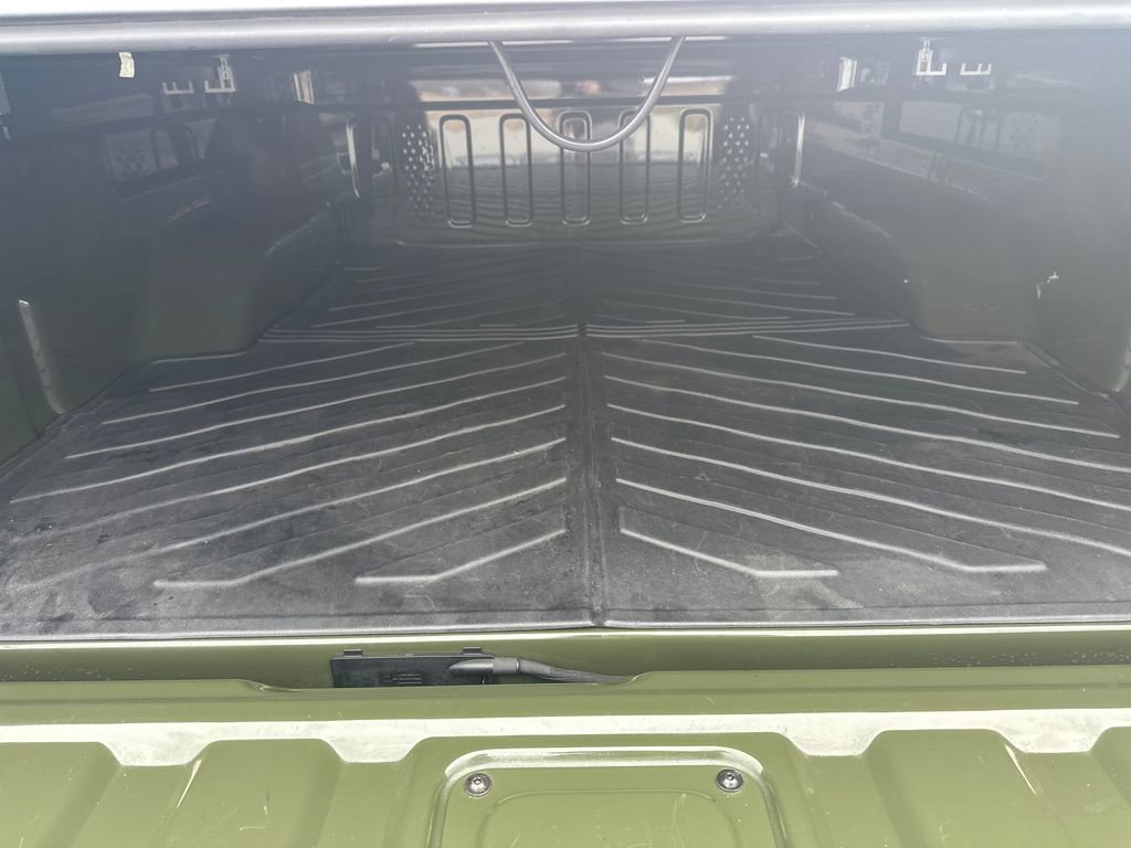 Used 2024 Jeep Gladiator Sport image 33