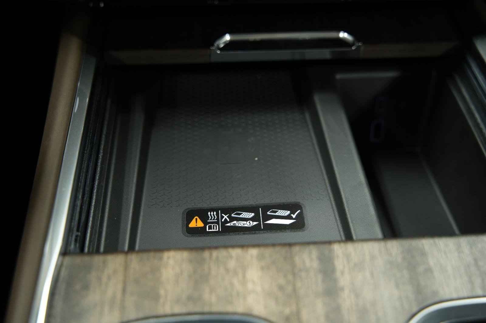 New 2026 GMC Acadia Denali Ultimate w/ LPO, Floor Liner Package image 43