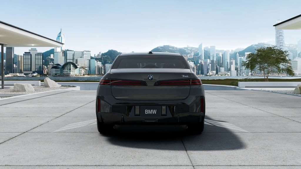 New 2027 BMW 740i w/ Executive Package RWD image 5