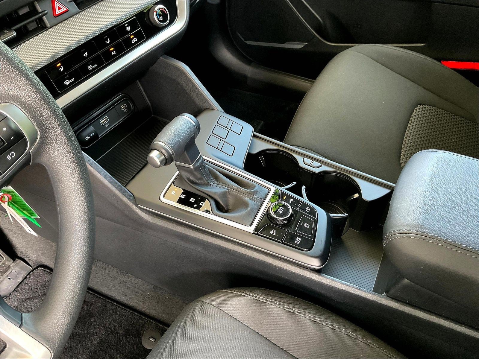 Used 2023 Kia Sportage LX FWD image 17