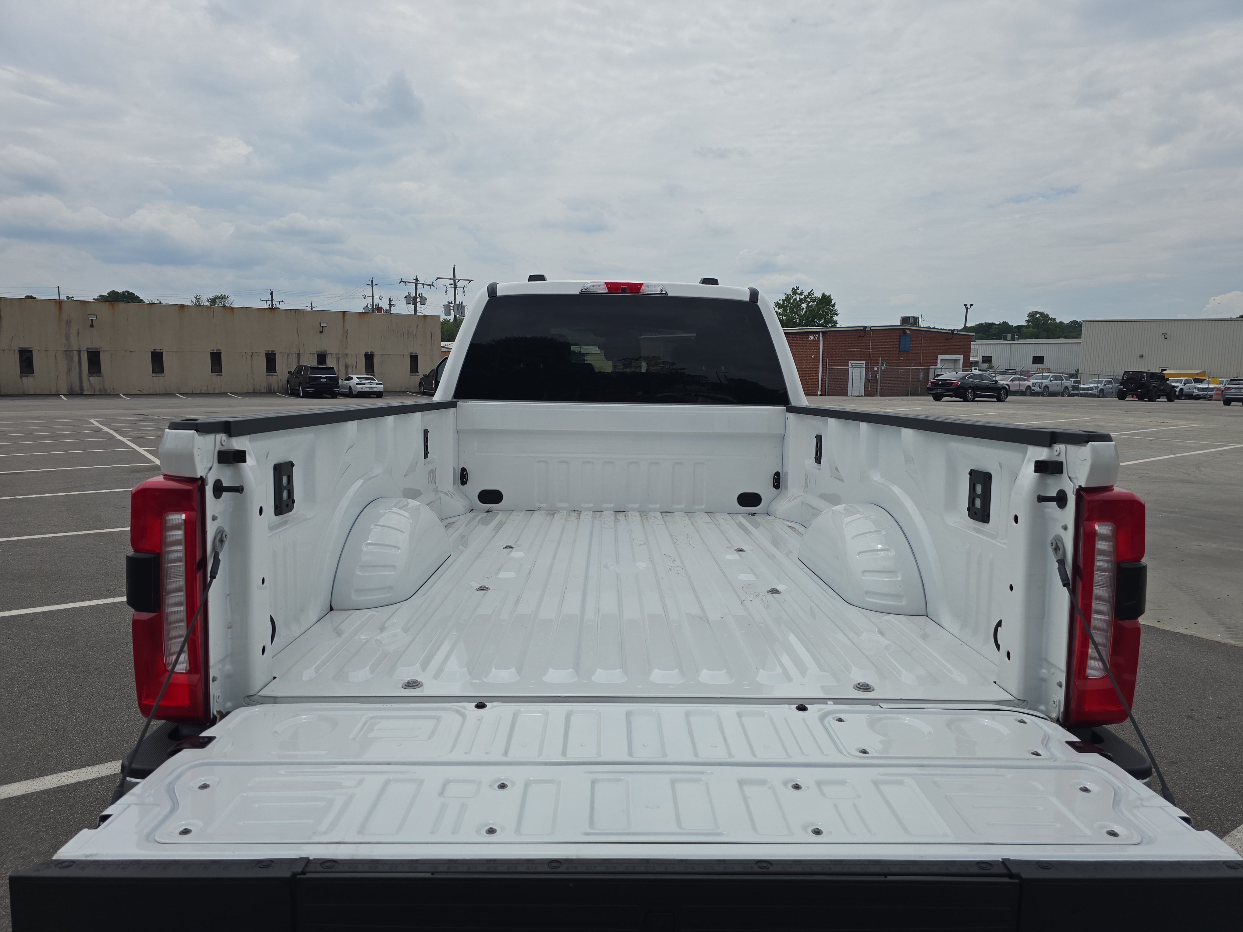 Used 2026 Ford F250 Lariat w/ FX4 Off-Road Package AWD/4WD image 12