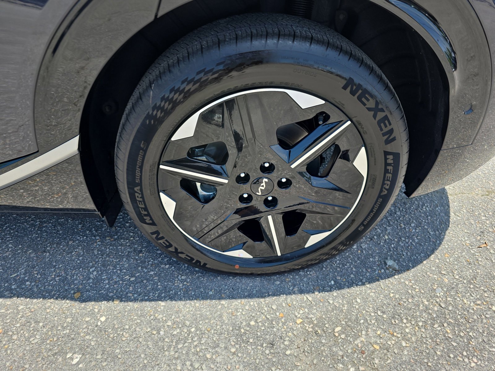 New 2025 Kia EV6 Wind image 30