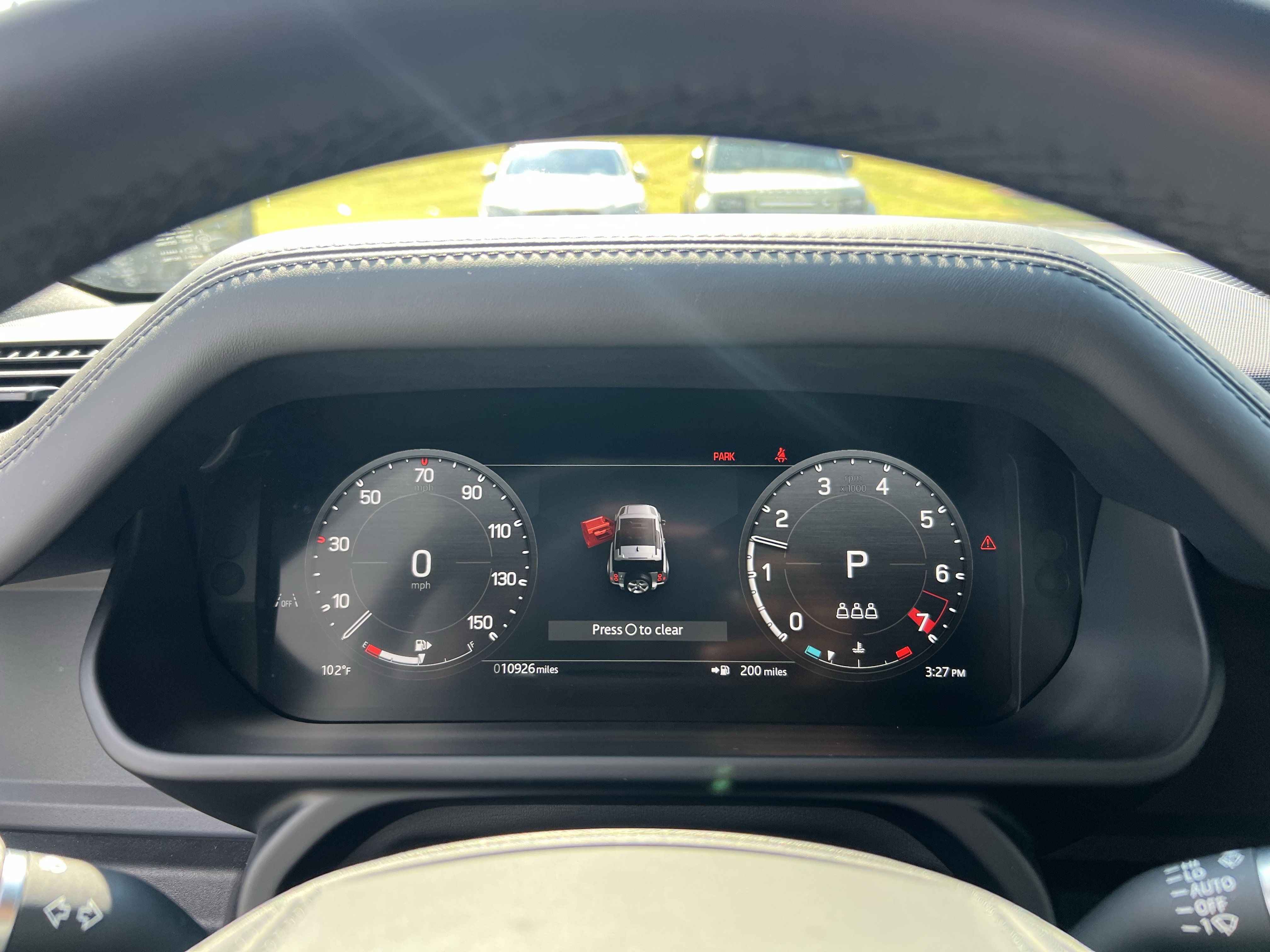 Used 2024 Land Rover Defender 90 X-Dynamic SE image 22