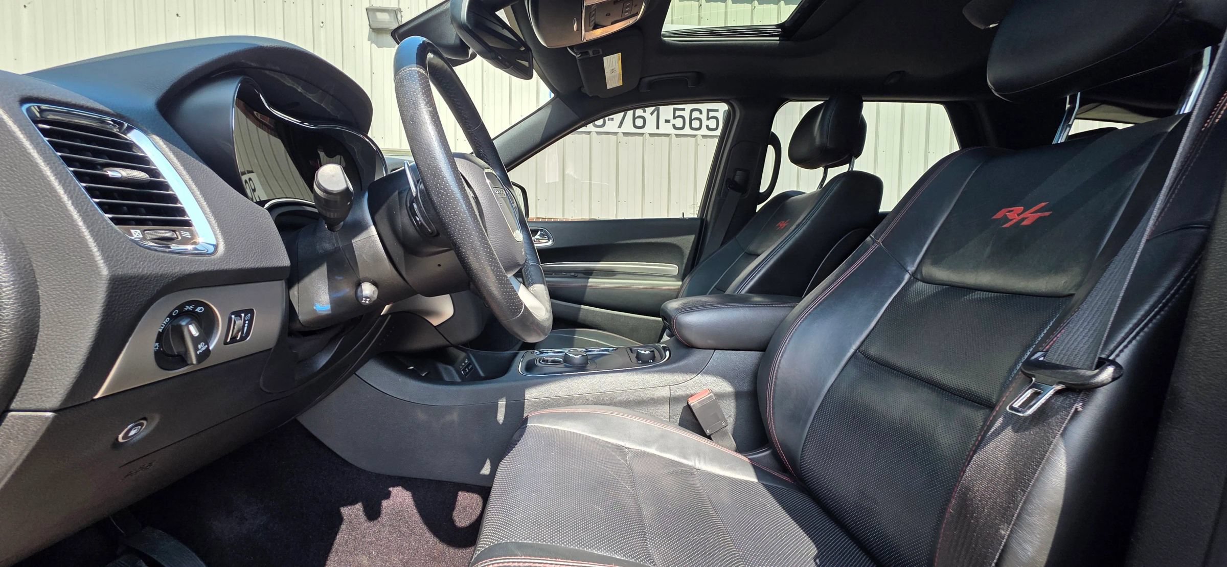 Used 2016 Dodge Durango R/T w/ Technology Group AWD/4WD image 11