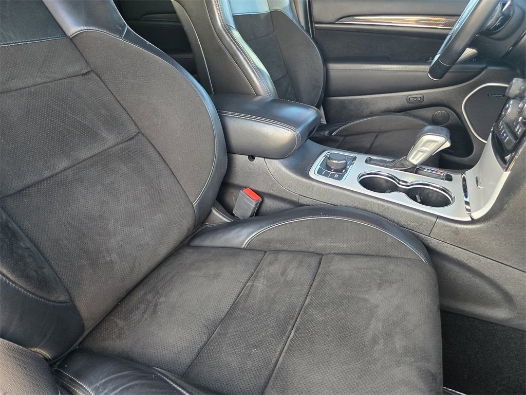 Used 2020 Jeep Grand Cherokee SRT w/ Trailer Tow Group IV image 15