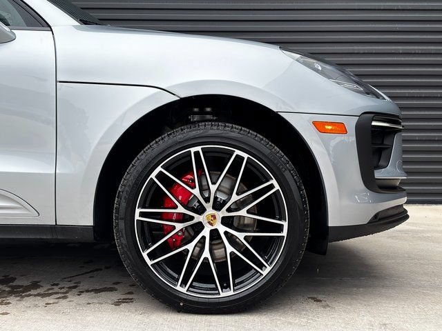 Certified 2026 Porsche Macan S AWD/4WD image 11