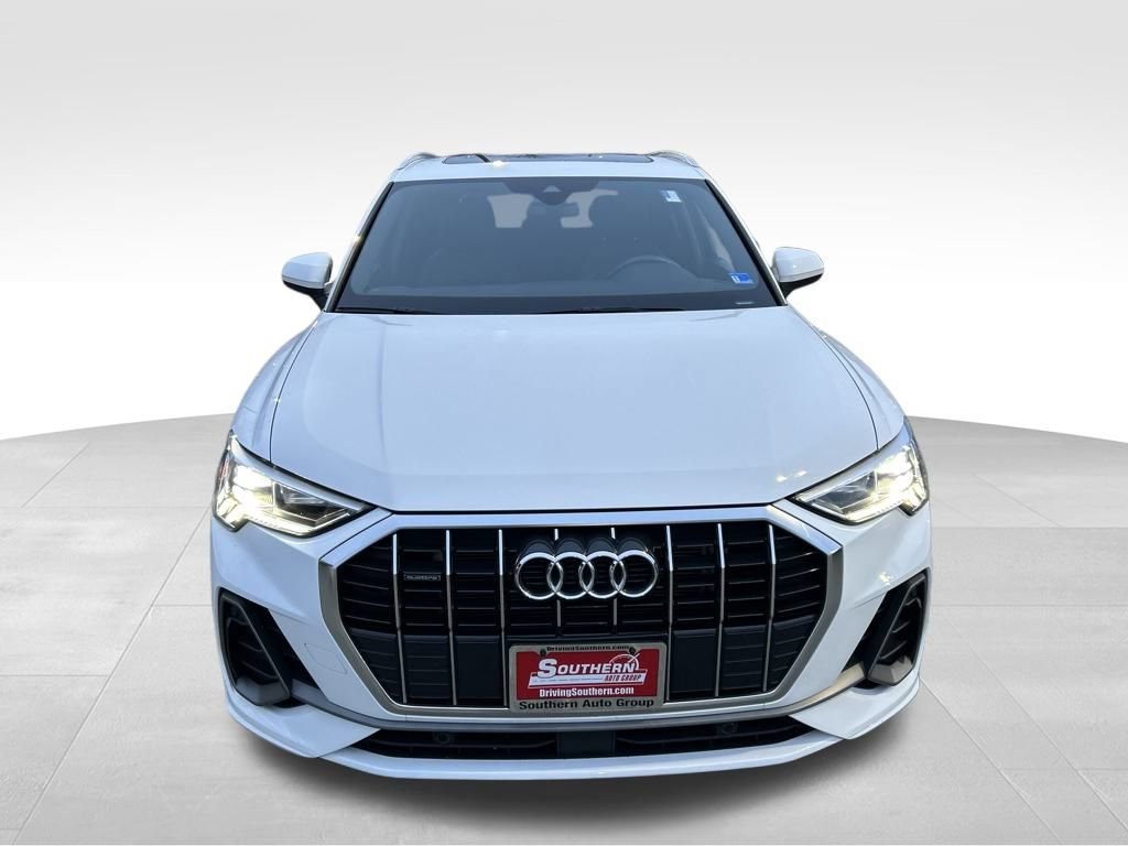 Used 2025 Audi Q3 2.0T Premium image 8
