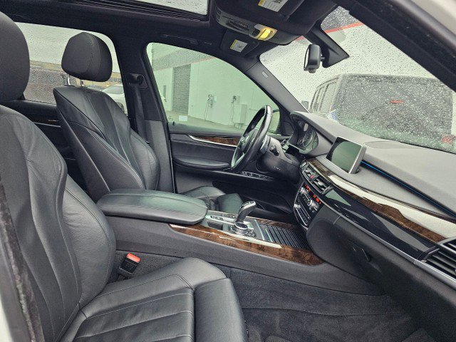 Used 2014 BMW X5 xDrive35i w/ M Sport image 14