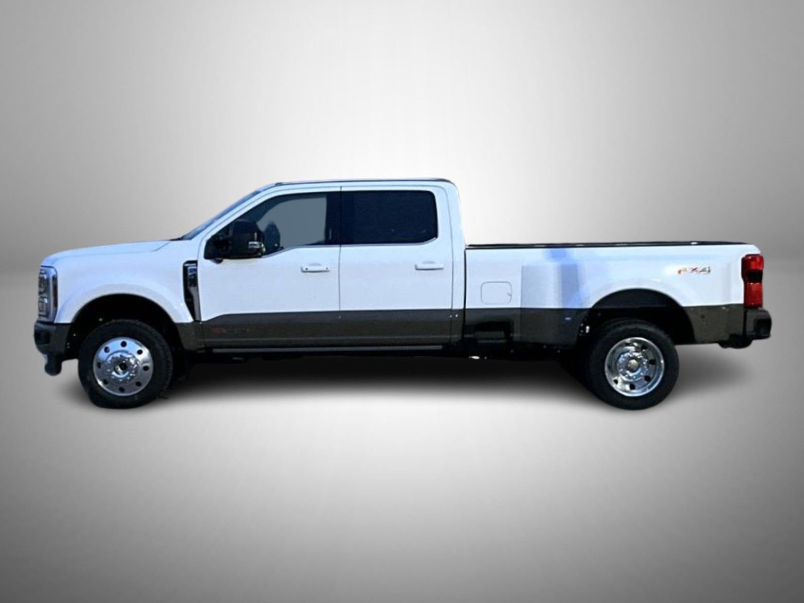 New 2026 Ford F450 King Ranch w/ FX4 Off-Road Package image 8