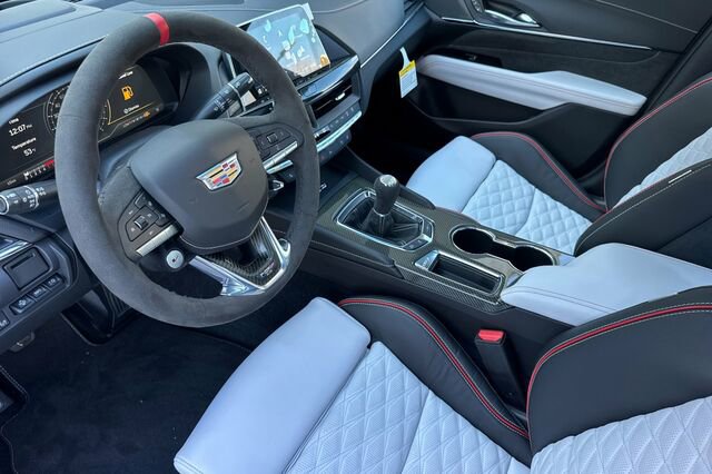 New 2026 Cadillac CT4 V Blackwing w/ Carbon Fiber 1 Package image 10