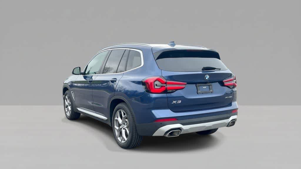 Used 2023 BMW X3 xDrive30i w/ Premium Package AWD/4WD image 3