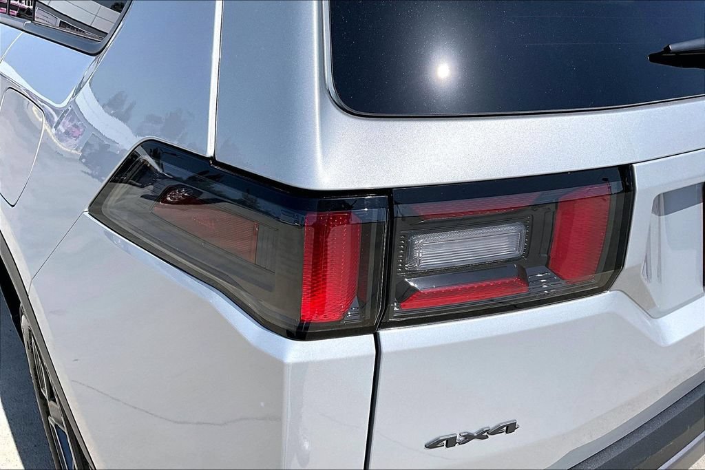 New 2026 Jeep Cherokee Laredo AWD/4WD image 35