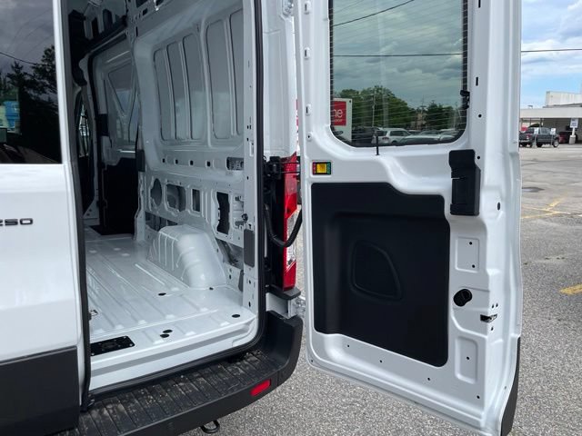New 2026 Ford Transit 250 148 High Roof AWD image 48