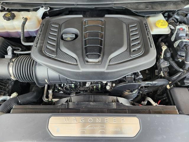 Certified 2024 Jeep Wagoneer L Series II AWD/4WD image 31